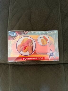 Sunny days squish hotdog